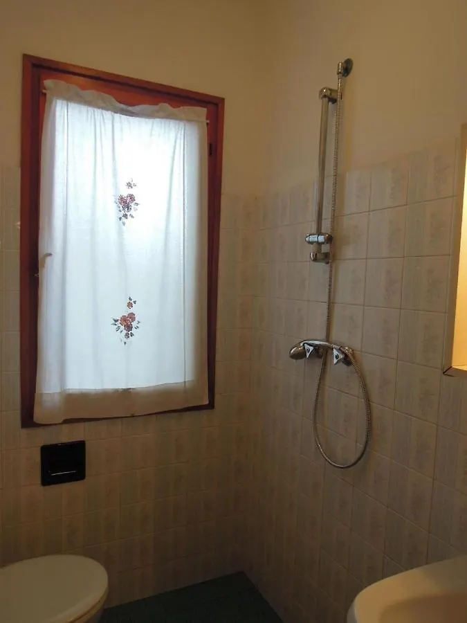 Villa With Garden In A Quiet Place 500M From The Sea Bibione Apartment